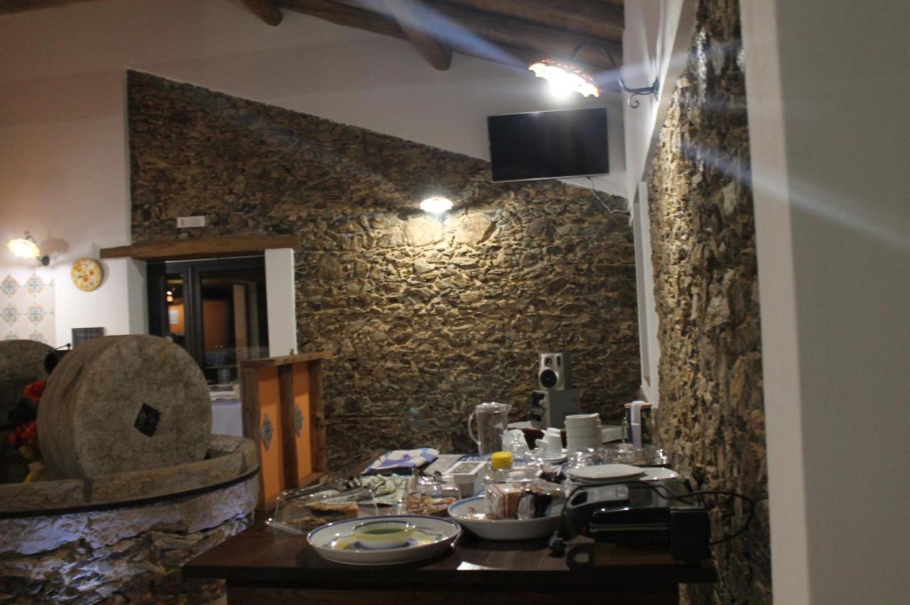 Antico Casale Acomodação com café da manhã Gioiosa Marea Exterior foto